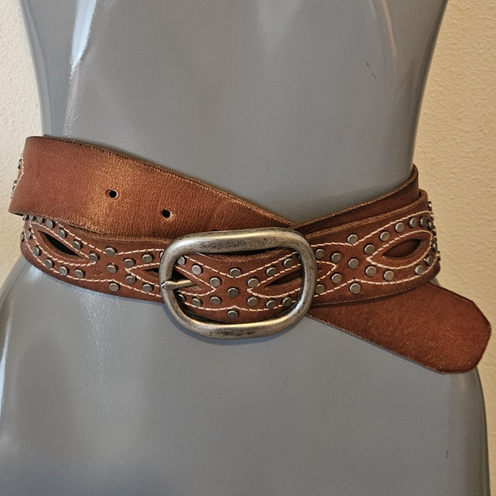 Belt Fossil Leather Studded size Large. - Picture 9 of 9